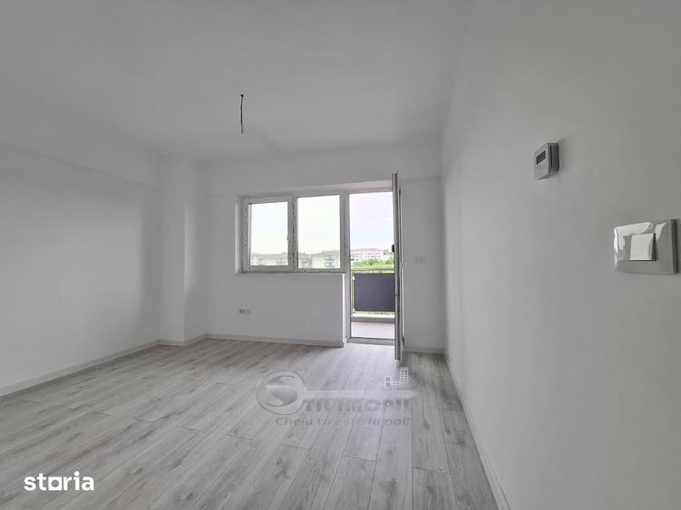 Apartament cu 3 camere decomandat în Galata