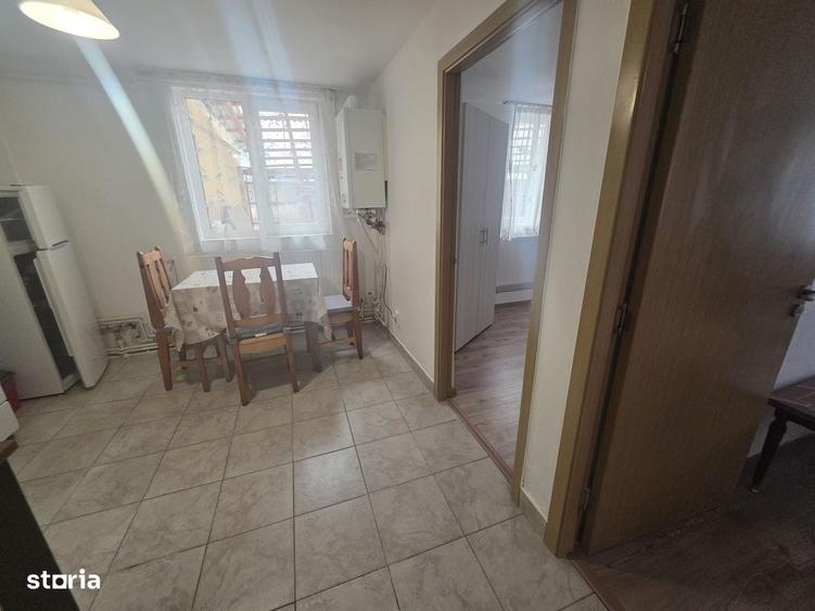 Apartament cu 2 camere decomandat în Bartolomeu