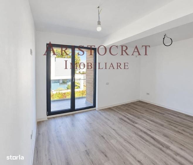 Casă cu 4 camere în Balotești