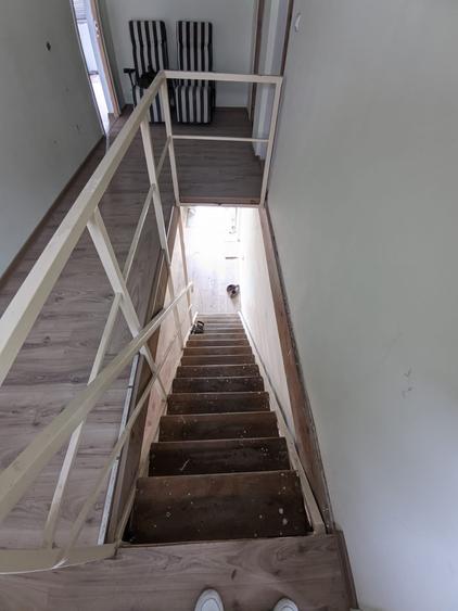 Casă individuală cu 5 camere cu Teren 300 Mp în Iris