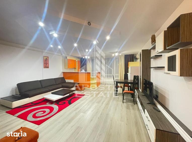 Apartament cu 3 camere decomandat în UTA