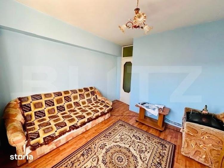 Apartament cu 3 camere decomandat în Unirii