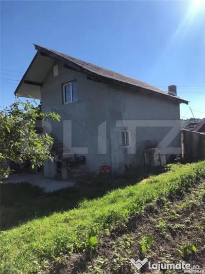 Casă cu 3 camere cu Teren 500 Mp în Industrială