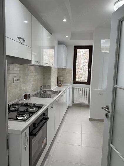 Vanzare apartament 2 camere - 4