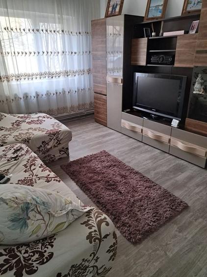 Apartament 4 camere/zona 1 May - 6