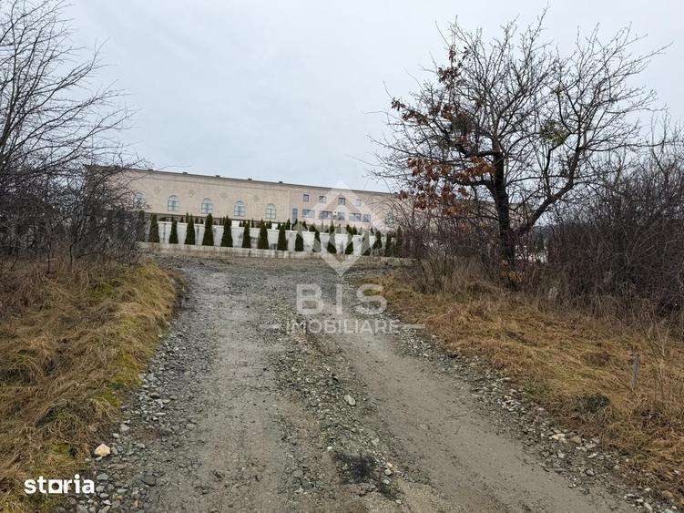Teren de 874 mp, în Central
