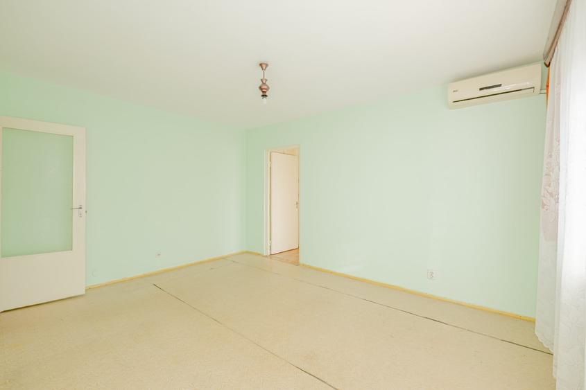 Apartament cu 3 camere semidecomandat, mobilat în Tomis III