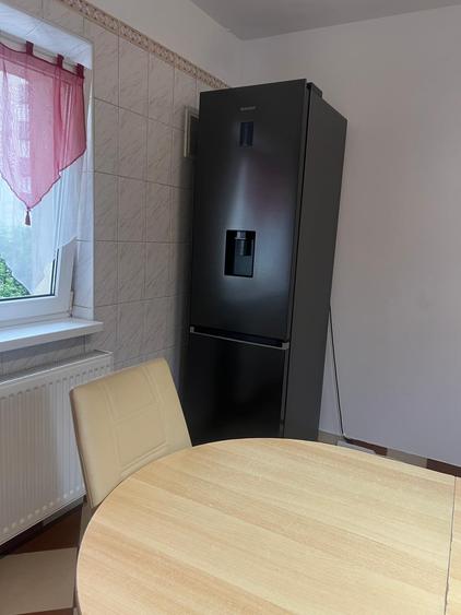 Apartament cu 4 camere decomandat în Timpuri Noi