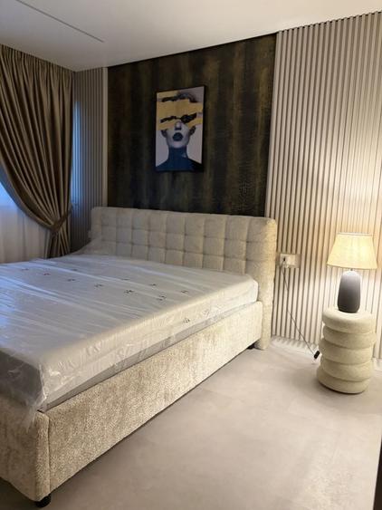 Apartament cu 3 camere decomandat în Școlilor