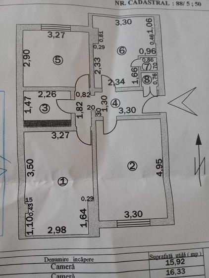 Apartament cu 3 camere decomandat în Sârbi