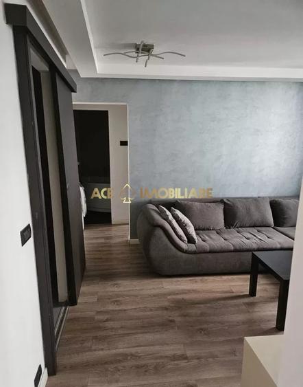 Apartament cu 3 camere semidecomandat, mobilat în Drumul Taberei