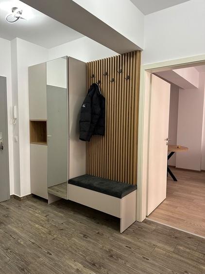 Apartament cu 2 camere decomandat în Exterior Vest