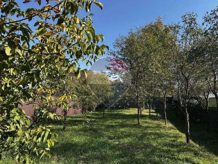 Casă individuală cu 6 camere cu Teren 722 Mp în Crăciunești