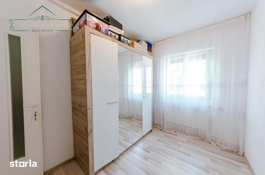 Apartament cu 3 camere semidecomandat în Central