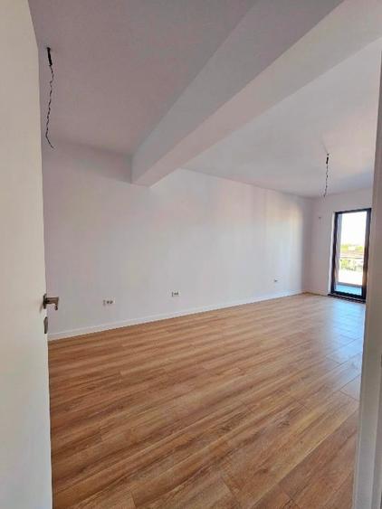 Apartament cu 2 camere semidecomandat în Nicolae Grigorescu