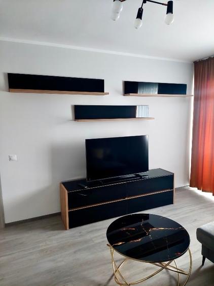 Apartament cu 2 camere decomandat, mobilat în Mazepa 1