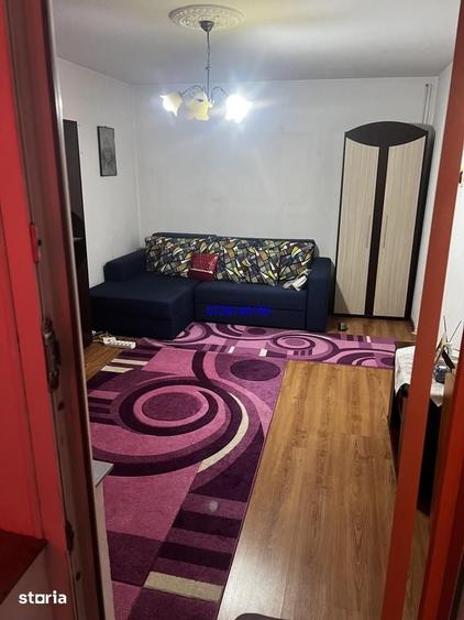 Garsonieră decomandată în CET