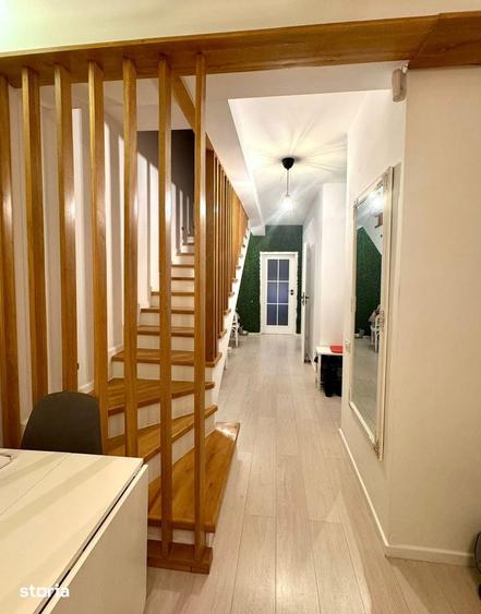 Casă cu 4 camere cu Teren 250 Mp în Mogoșoaia