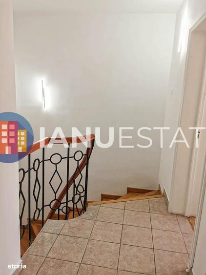 Apartament cu 4 camere decomandat în Unirii