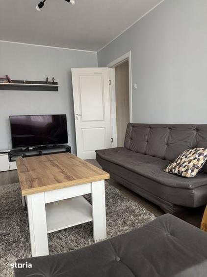 Apartament cu 3 camere în Progresul