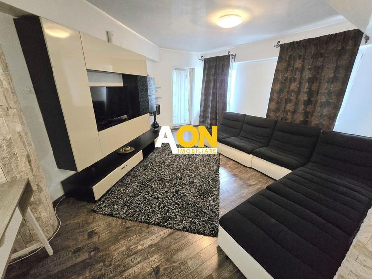 Apartament cu 4 camere decomandat, mobilat în Central