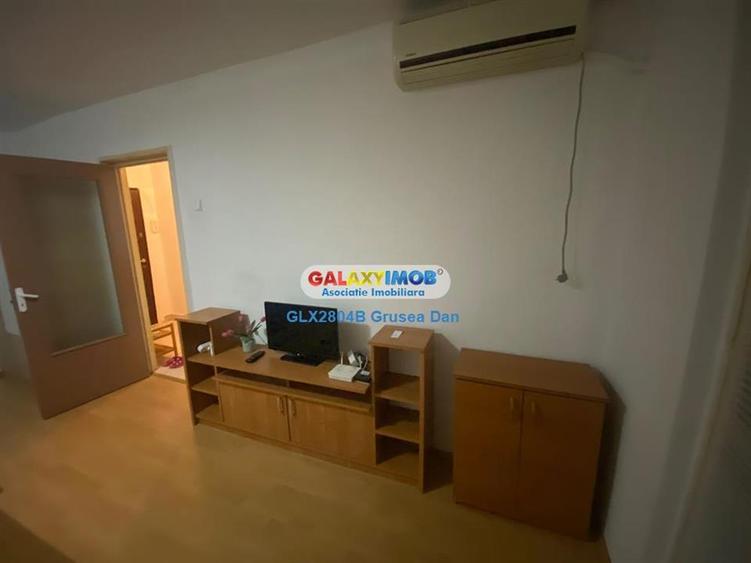 Garsonieră decomandată, mobilată în Lujerului