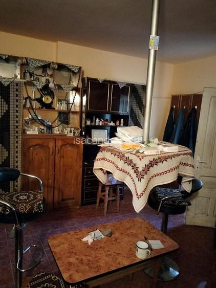 Casă cu 4 camere în Secusigiu