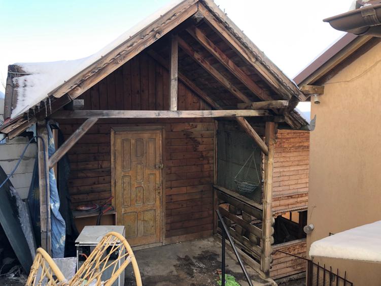 Casă cu 2 camere cu Teren 36 Mp în Central