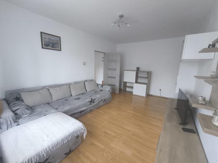 Apartament cu 2 camere decomandat în Dristor