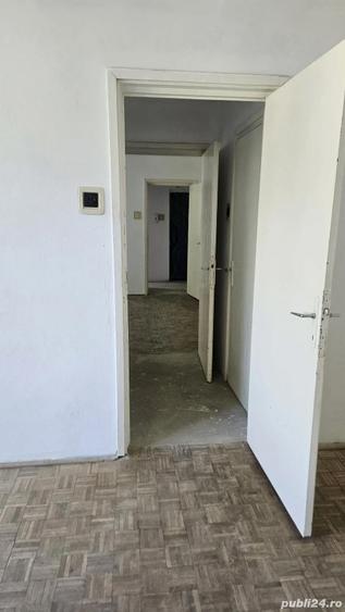 Apartament cu 2 camere nedecomandat în Central