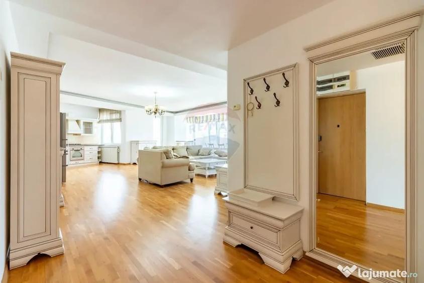 Apartament cu 4 camere decomandat în Nordului