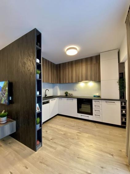 Apartament cu 3 camere decomandat, mobilat în Floreasca