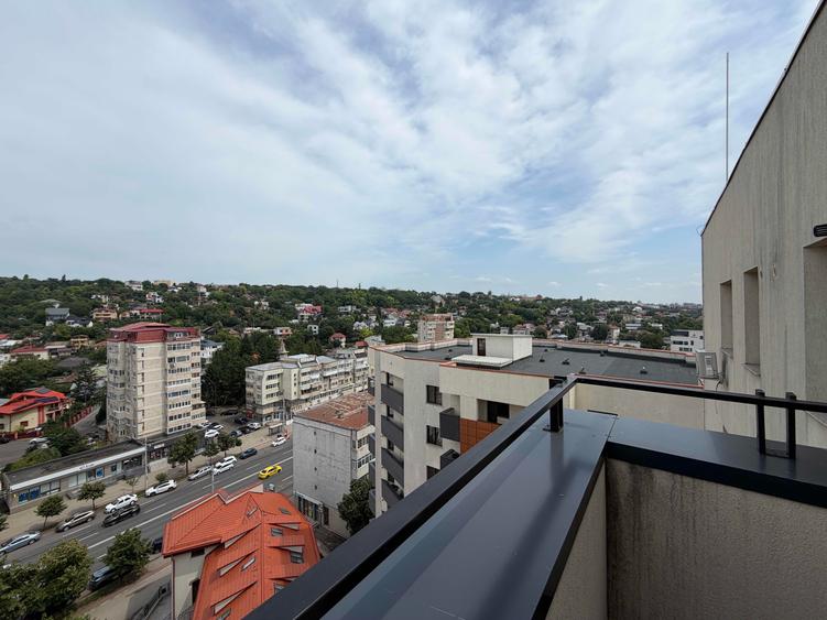 Apartament cu 2 camere semidecomandat în Păcurari