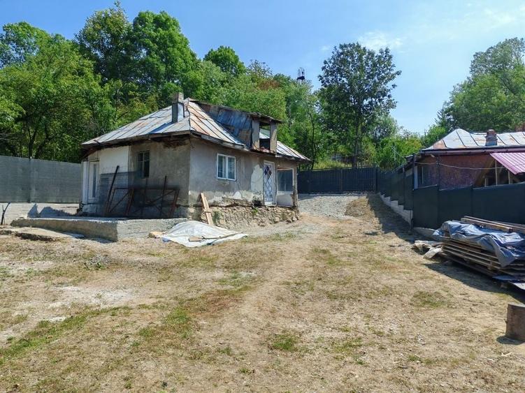 Teren cu casa demolabila de vanzare - 2