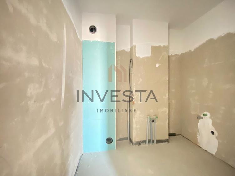 Apartament cu 3 camere semidecomandat în Someșeni