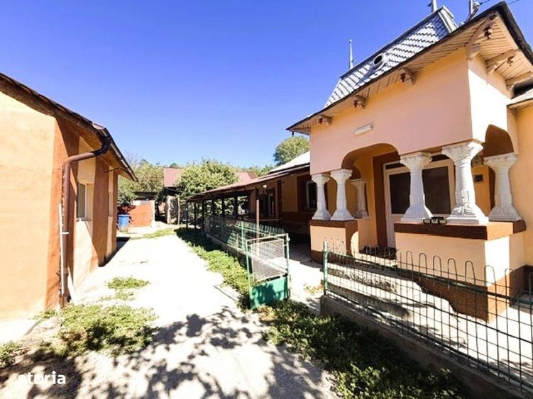 Gospodarie In Teslui | Teren 2700 mp | Casa+anexe - 4