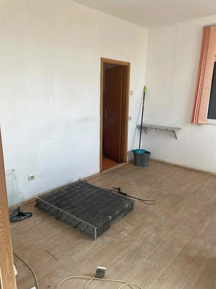 Spațiu comercial, de 200 mp, în Gării