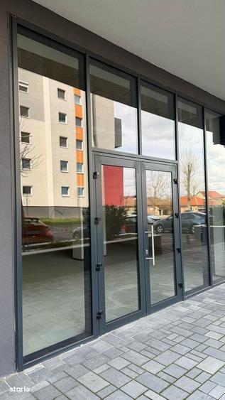 Spațiu comercial, de 350 mp, în Iosia