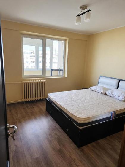 Apartament cu 2 camere semidecomandat, mobilat în Titan
