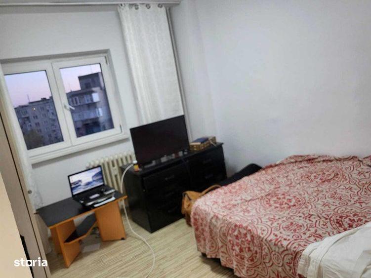 inchiriez 2 camere la 4 statii tramvai Piata Unirii - 8
