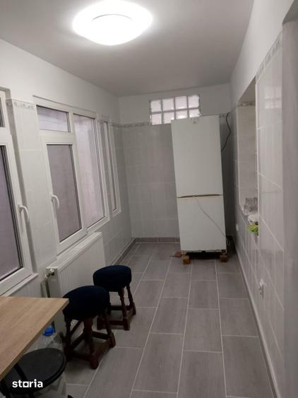 Casă cu 4 camere cu Teren 173 Mp în Călărași