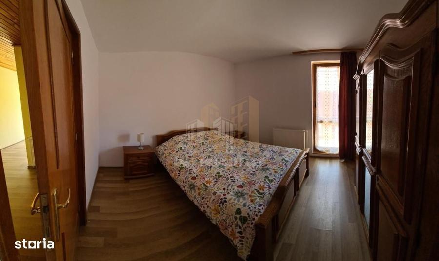 Apartament cu 3 camere, mobilat în Poiana Brașov