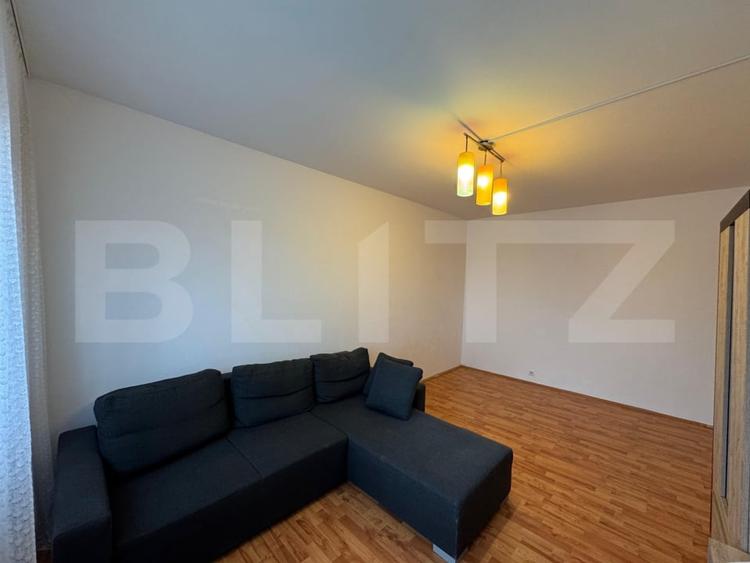 Apartament 3 camere decomandat, Cartier Sărari, zona Henri Coandă - 4
