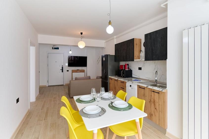 Apartament cu 2 camere decomandat în Mamaia-Sat