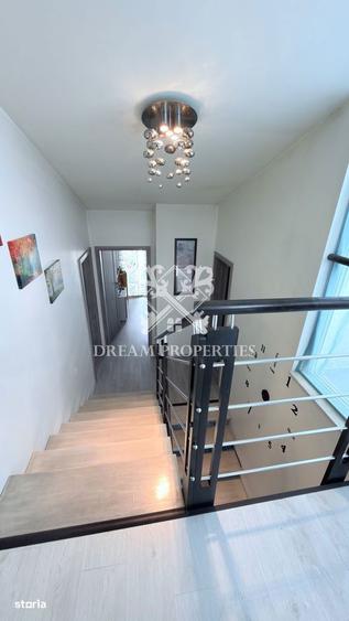 Casă cu 4 camere cu Teren 250 Mp în Apahida