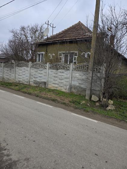 Casă cu 2 camere în Păușa
