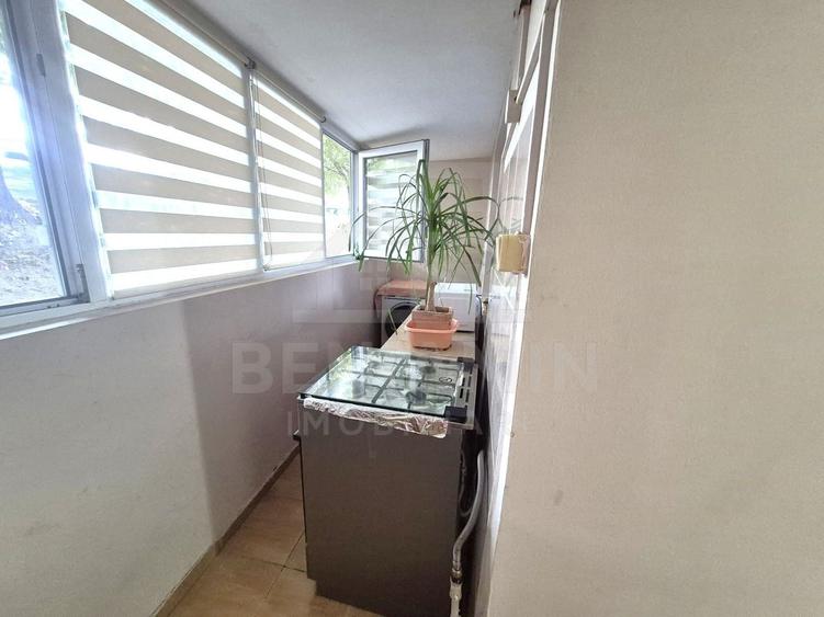 Apartament cu 2 camere semidecomandat în Calea București