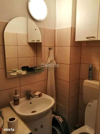 Apartament 3 camere | Decomandat Zona Far | Etaj 1 | Parcare