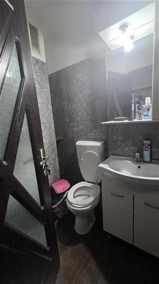 Garsonieră decomandată în Brazda lui Novac