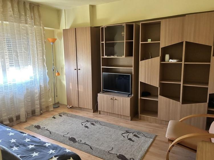 Garsonieră decomandată în Ultracentral